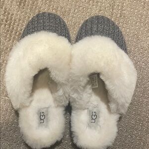 UGG Women's Charcoal and Cream Slippers